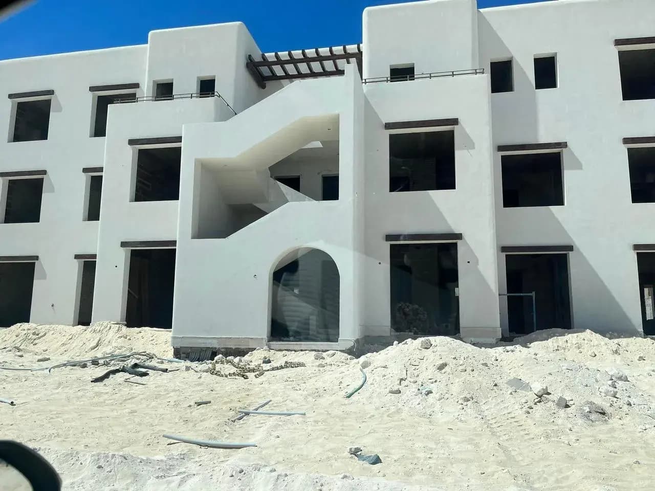 للبيع فيلا مساحة 339.9 م² في هاسيندا ويست