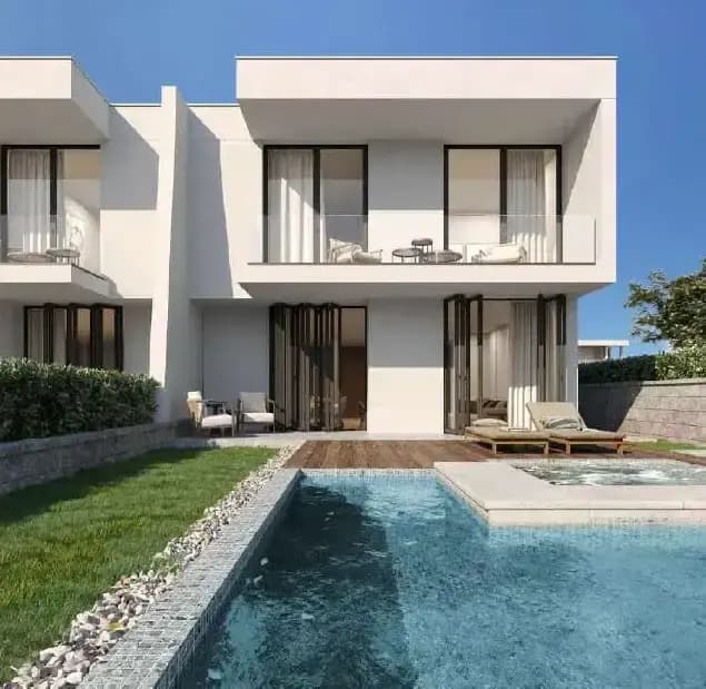 فرصة استثمارية: تاون هاوس A 180 م² في دايركشن وايت رأس الحكمة